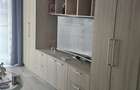 Inchiriez ap 2 camere 50 mp - 2