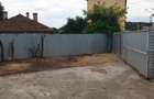 Inchiriez imobil. Garaj cu camera, baie, bucatarie deasupra. - 2