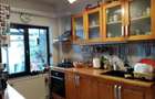 Proprietar inchiriez vila Rosu-Chiajna P+2, 5 camere, 3 bai, 2 bucatarii, 3 locuri parcare - 9