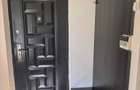 Dau in chirie , apartament curte comuna, aproape pod DECEBAL - 6