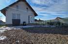 Casa de vanzare la cca.3 km de Onesti - 9