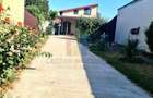 Vila SUPERBA P+M Chercea Pod Apollo, 4 camere, 300 mp, curte betonata