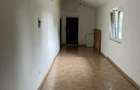 Casa de vanzare, cu 3 camere, 80 mp, 900 mp teren, Siret - 3