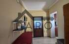 Casa in Livezeni , 140 mp utili , in centrul localitatii . - 12