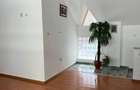Vand imobil, central, compus din 3 spa?ii comerciale la parter ?i un apartament cu 3 camere la etaj. - 6