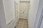 Birou de inchiriat - Piata Sinaia - 3 Camere-86 MP- Etaj 1- Centrala - 700 Euro ! - 7