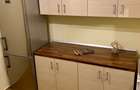 Inchiriez apartament 3 camere, decomandat, etaj 2/4, Gheorghe Doja, Pitesti