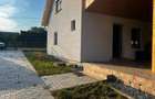 Casa cu doua apartamente Dudesti - 2