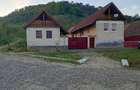 Casă cu Teren 1900 Mp în Laslea - 2