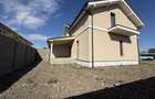 Duplex la Sanandrei ,3 dormitoare,living,bucatarie ,2 bai ,hol si terasa acoperita la pretul de 129500 euro neg direct de la propietar nr 0745758440