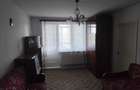 vand apartament 2 camere