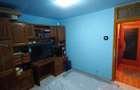 Vand apartament cu 2 camere.