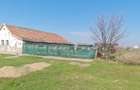 Vind casa in comuna Valcani pre? 18.000 tel. - 1