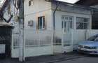 Casă cu 4 camere cu Teren 300 Mp în Central