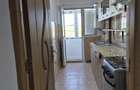 Vind Apartament Micro 7 bloc 17 - 3