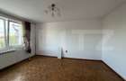 Apartament 2 camere, decomandat, etaj 3, zona Centrala - 2