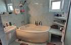 Apartament cu 3 camere decomandat Strada Ion Pillat, Botosani - 4