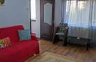Apartament cu 2 camere decomandat de inchiriat.