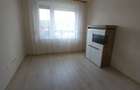 Apartament de vanzare in Salonta, situat pe strada Republicii, zona garii. 4 camere, 96 mp. - 2