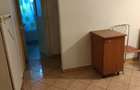 zona Girocului. decomandat, centrala proprie, parter