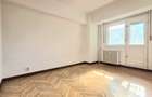 Piata Unirii - Fantani - 4 camere, decomandat, 98 mp - 4