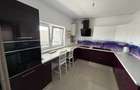Inchiriez apartament 2 camere + mansarda - 1