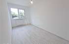 Apartament 3 camere, etaj 1, nemobilat, cu centrala, zona Bazinul de I - 7