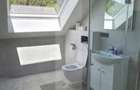 Proprietate de vanzare, cu 5 camere, 202 mp, statiunea de sc - 9