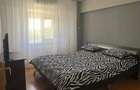 De vanzare apartament 3 camere - 9