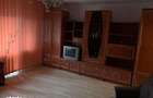 De vanzare apartament 3 camere - 2