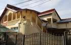Vila parter+mansarda+spatiu comercial - 2