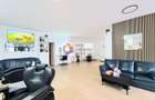 Spatiu comercial de închiriat  Brasov - 90 mp # spatii-comerciale-brasov.ro - 1