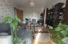Apartament 4 camere, decomandat, 3 dormitoare, 2 bai, zona Fratelia.
