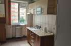 Inchiriez apartament doua camere, Precista
