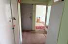 Apartament 2 camere decomandat, bld. Dorobantilor, etaj 3.