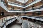 Vanzare prin licitatie, spatiu comercial cu regim de inaltime S+P+4E+M