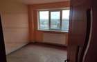 Apartament 4 camere DECOMANDAT , zona Viziru 3 - 2