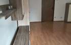 Camera in apartament cu 3 camere - 1