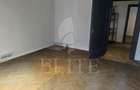 Apartament 4 camere în zona P-TA UNIRII