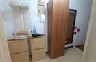 Inchiriez o camera intr-un apartament cu 3 camere - 1