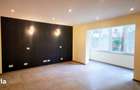 Complex, 3 camere decomandat, complet renovat - 1