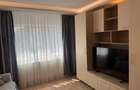 Inchiriere 3 camere, cu loc de parcare, totul nou - 8