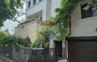 Proprietate unica formata din doua apartamente vila B-dul Primaverii - 12