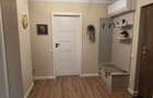 vand apartament cu 3 camere langa Ramada parter inalt