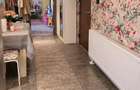 Apartament de vanzare(la casa)zona centru