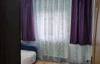 Camera de inchiriat intr-un apartament cu 2 camere (citeste descrierea)