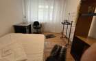 Inchiriez apartament doua camere in Precista. ( vizavi de Biserica noua ) .