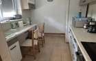 Casa cu 3 apartamente ?i 5.625mp teren