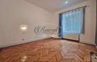 Apartament in imobil interbelic, str. Emil Racovita - 8