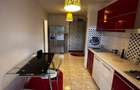 Apartament cu 3 camere decomandat, etajul 2/4, zona Baza 3